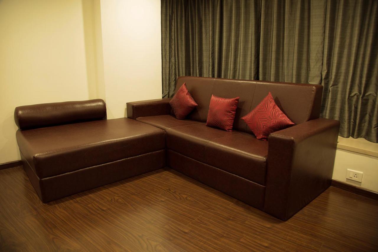 V 7 Hotel Chennai Chambre photo